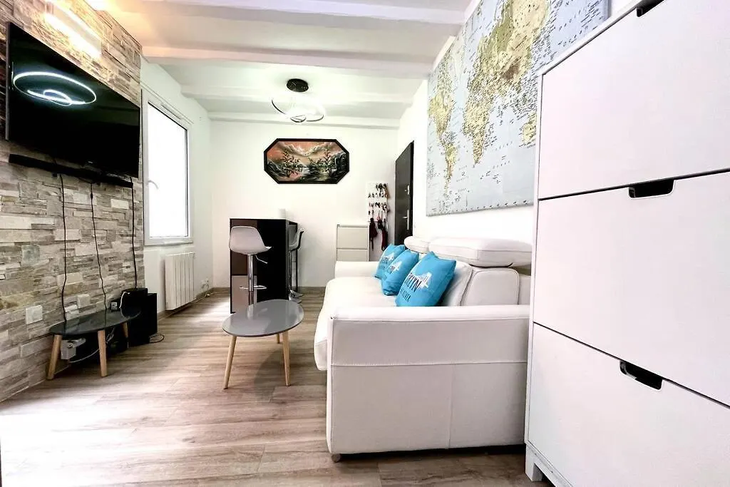 Appartement Exceptionnelle maison de ville ✧Cour privée ✧Métro Paris