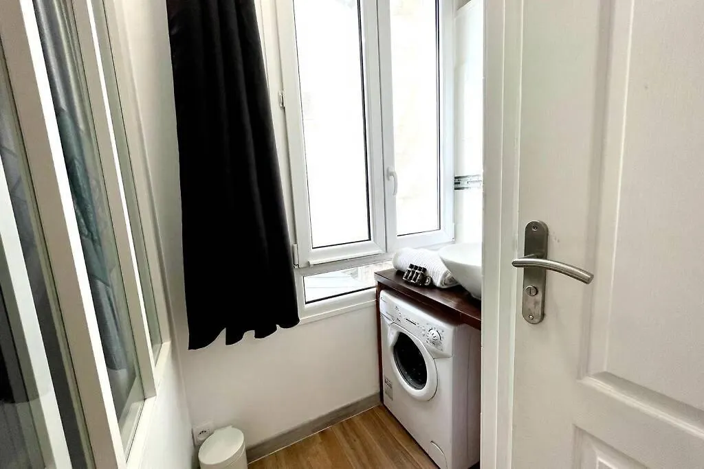 Appartement Exceptionnelle maison de ville ✧Cour privée ✧Métro Paris